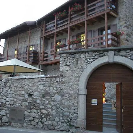 Gardumo Bed & Breakfast *